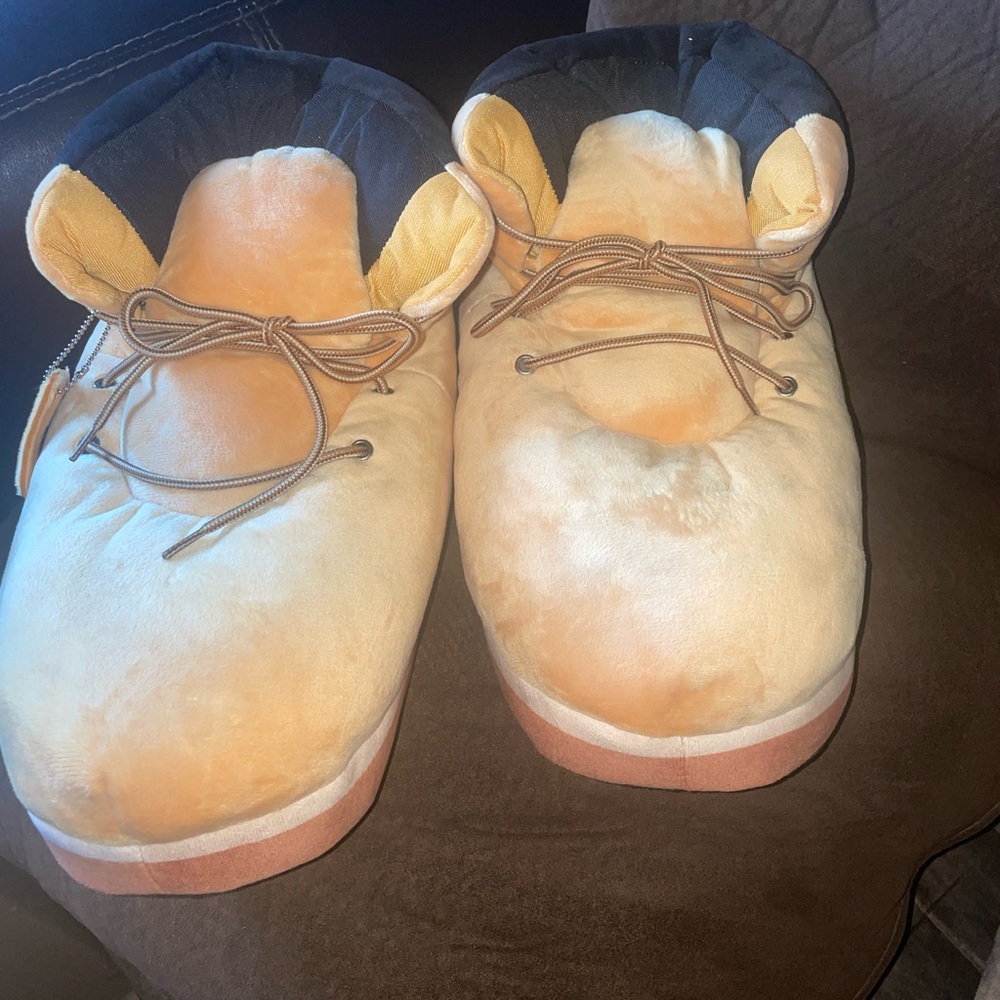 Timberland inspired one side fits all slippers